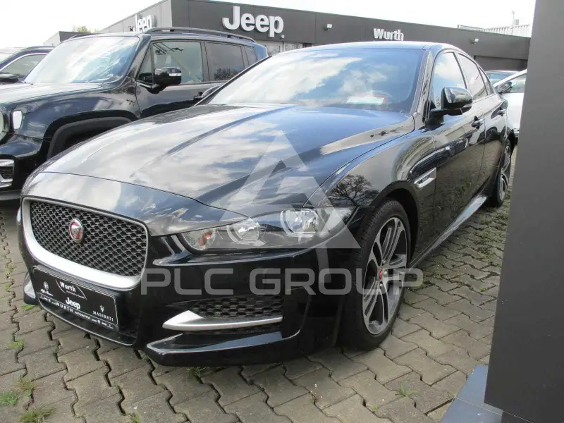 2017 Jaguar XE