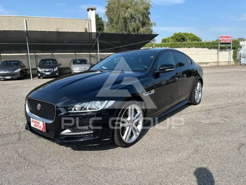 2017 Jaguar XE