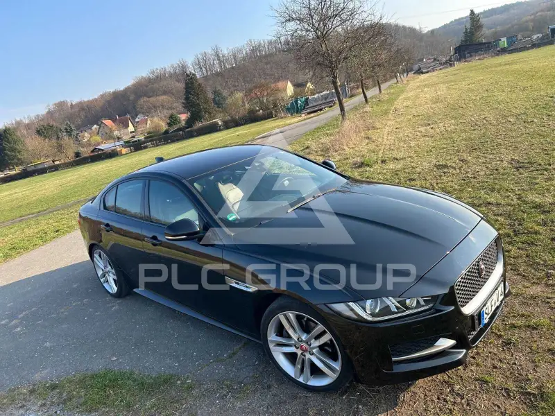 2017 Jaguar XE