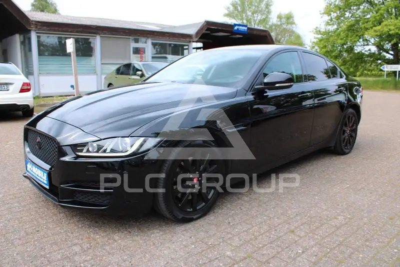 2017 Jaguar XE