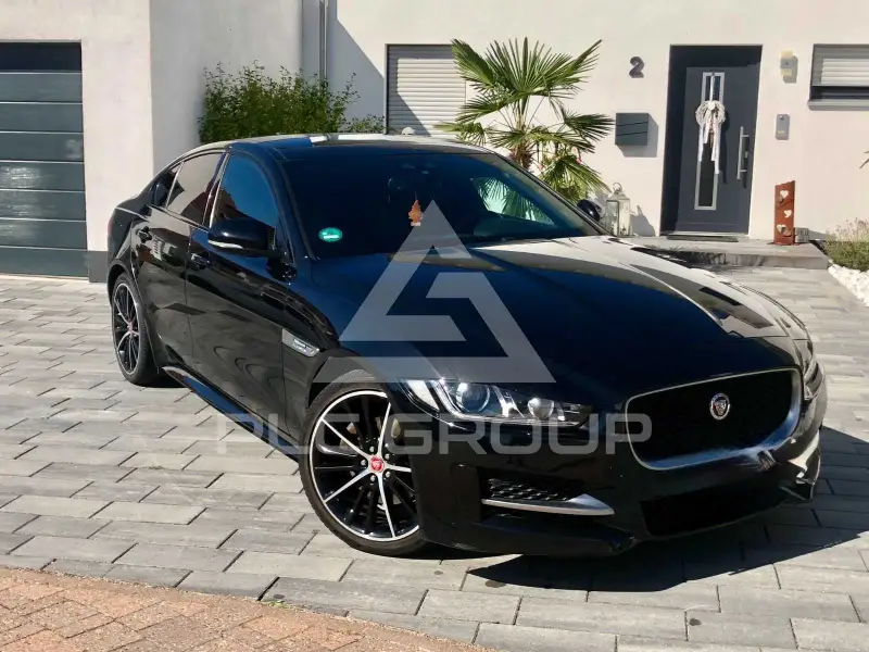 2017 Jaguar XE