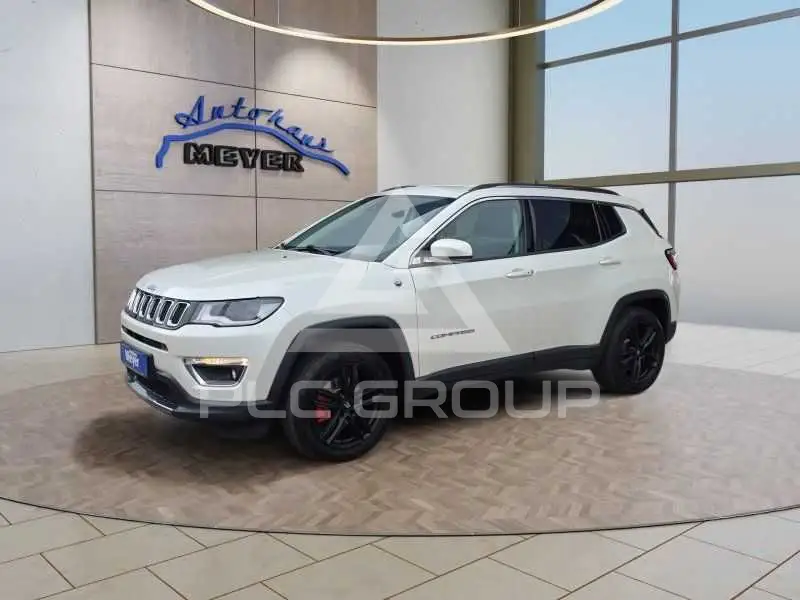 2017 Jeep COMPASS