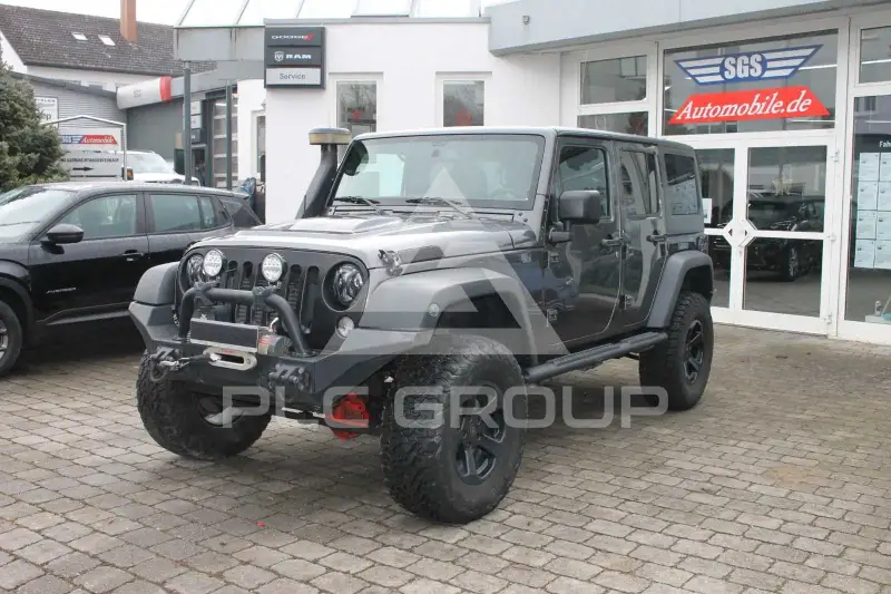 2017 Jeep WRANGLER