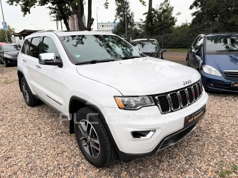 2017 Jeep Grand Cherokee