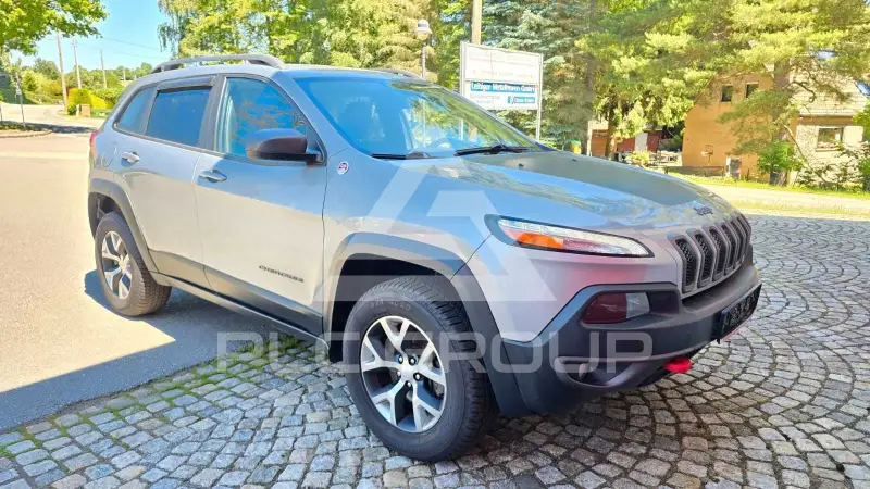 2017 Jeep CHEROKEE