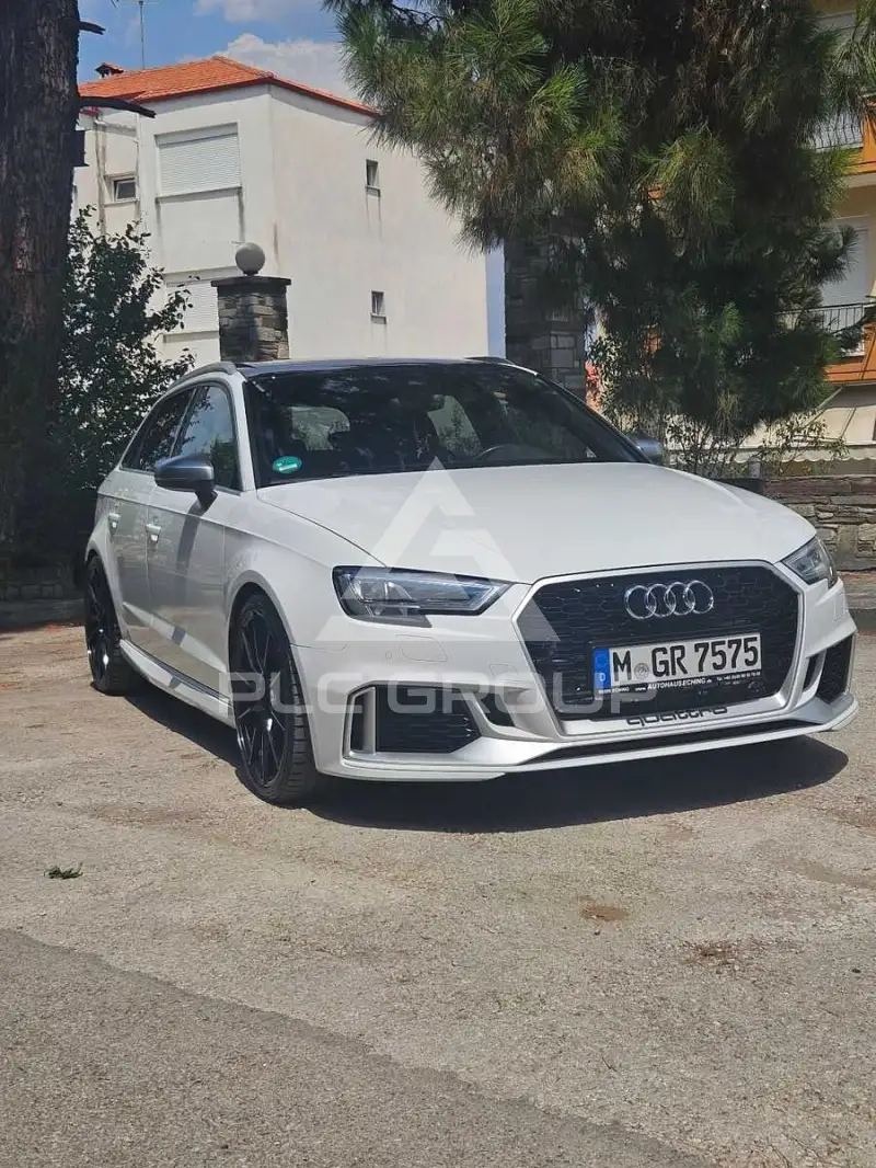 2017 Audi RS3