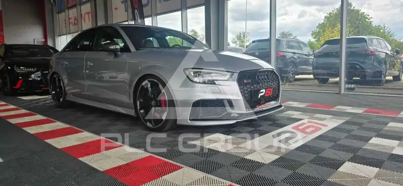 2017 Audi RS3