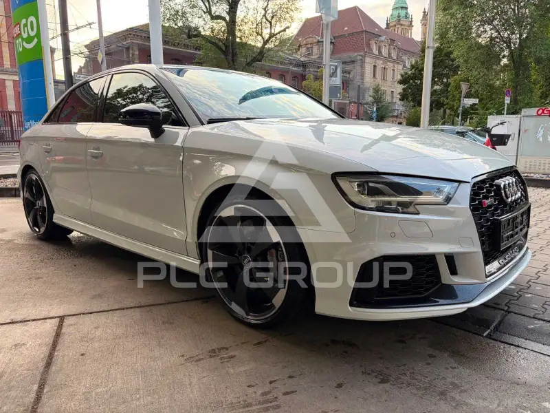 2017 Audi RS3