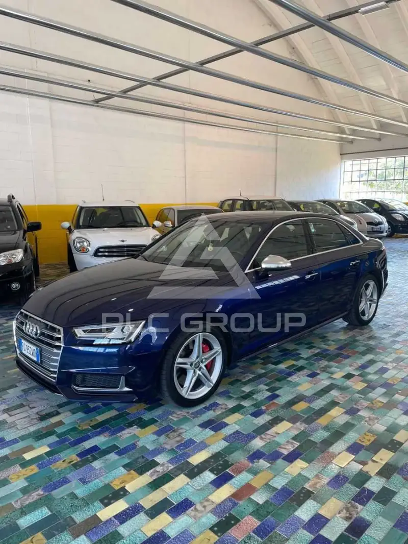2017 Audi A4