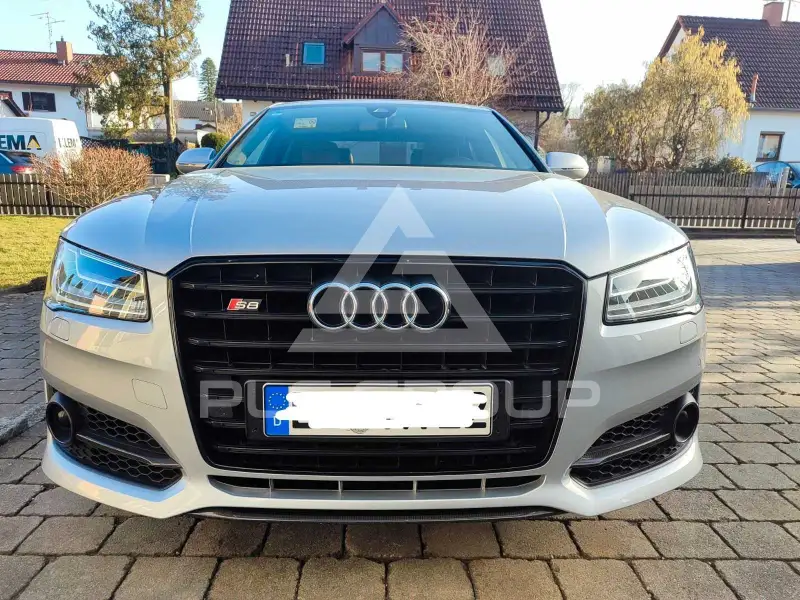 2017 Audi S8