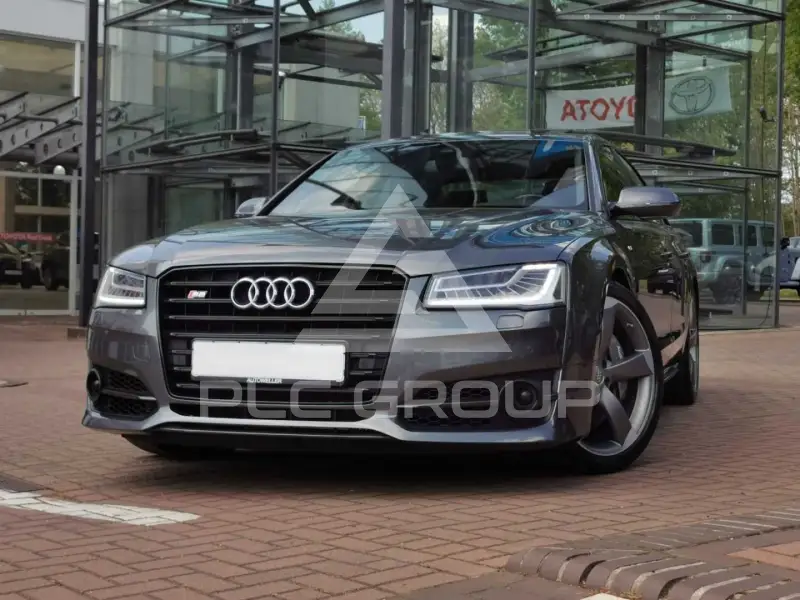 2017 Audi S8