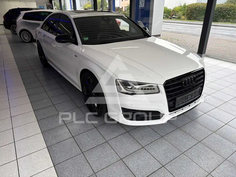 2017 Audi S8