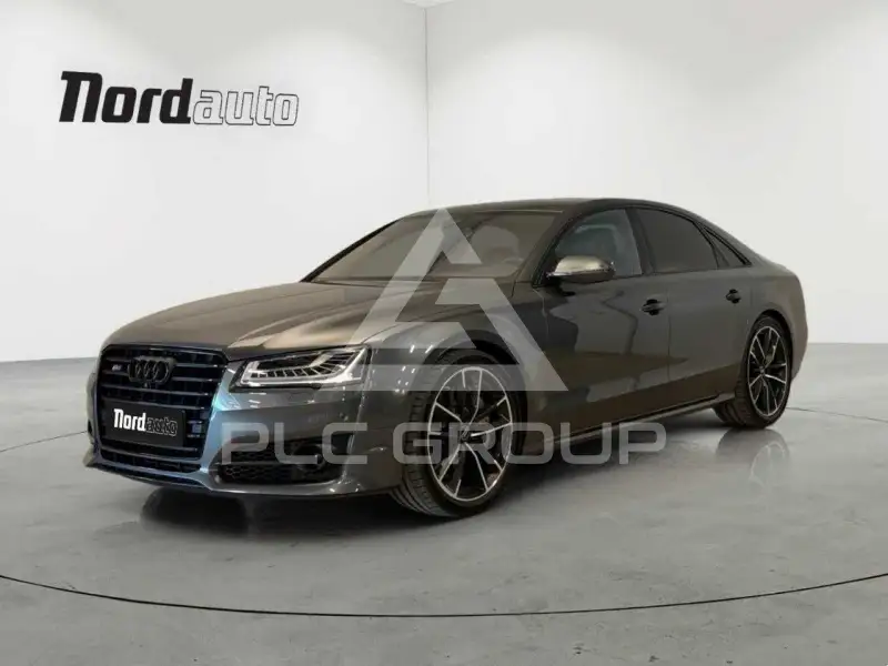2017 Audi S8