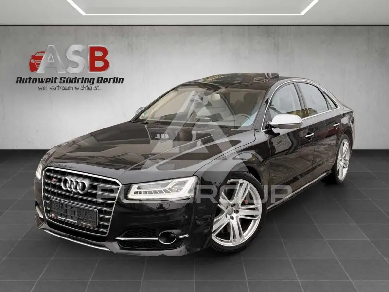 2017 Audi S8