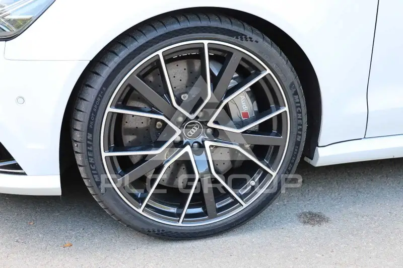 2017 Audi RS6