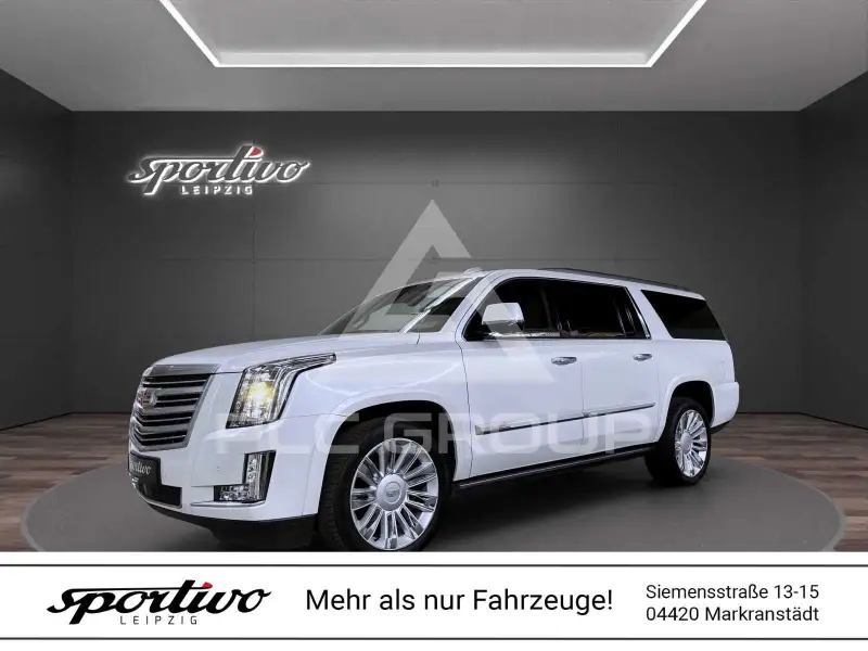 2017 Cadillac ESCALADE