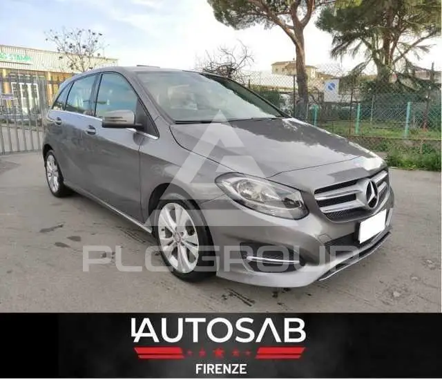 2017 Mercedes Benz B 200