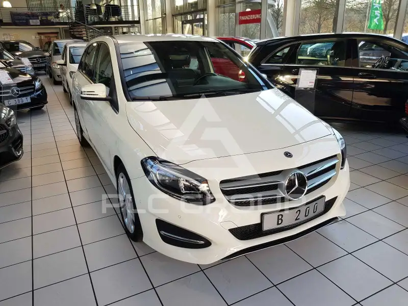 2017 Mercedes Benz B 200