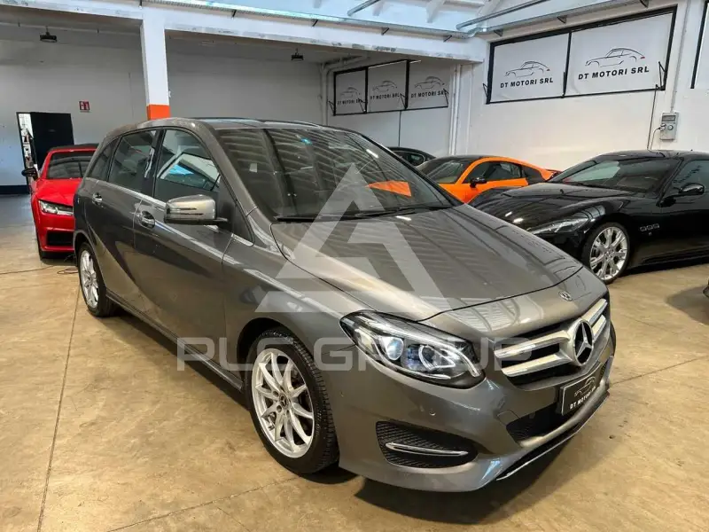2017 Mercedes Benz B 200