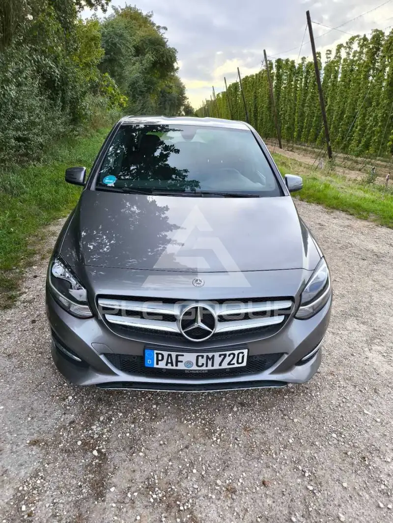 2017 Mercedes Benz B 200