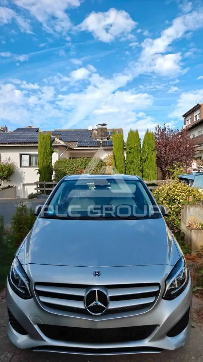 2017 Mercedes Benz B 200
