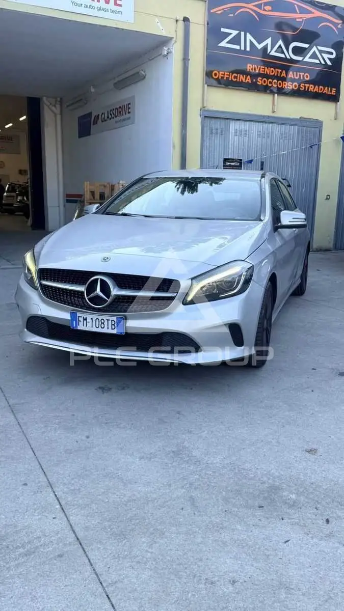 2017 Mercedes Benz A 180