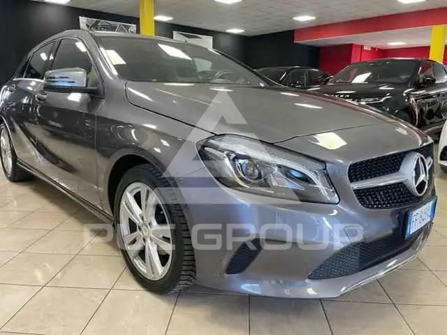 2017 Mercedes Benz A 180