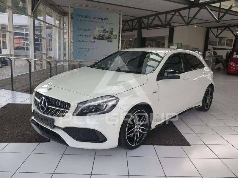 2017 Mercedes Benz A 180
