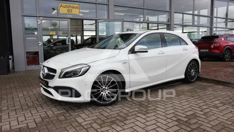 2017 Mercedes Benz A 180