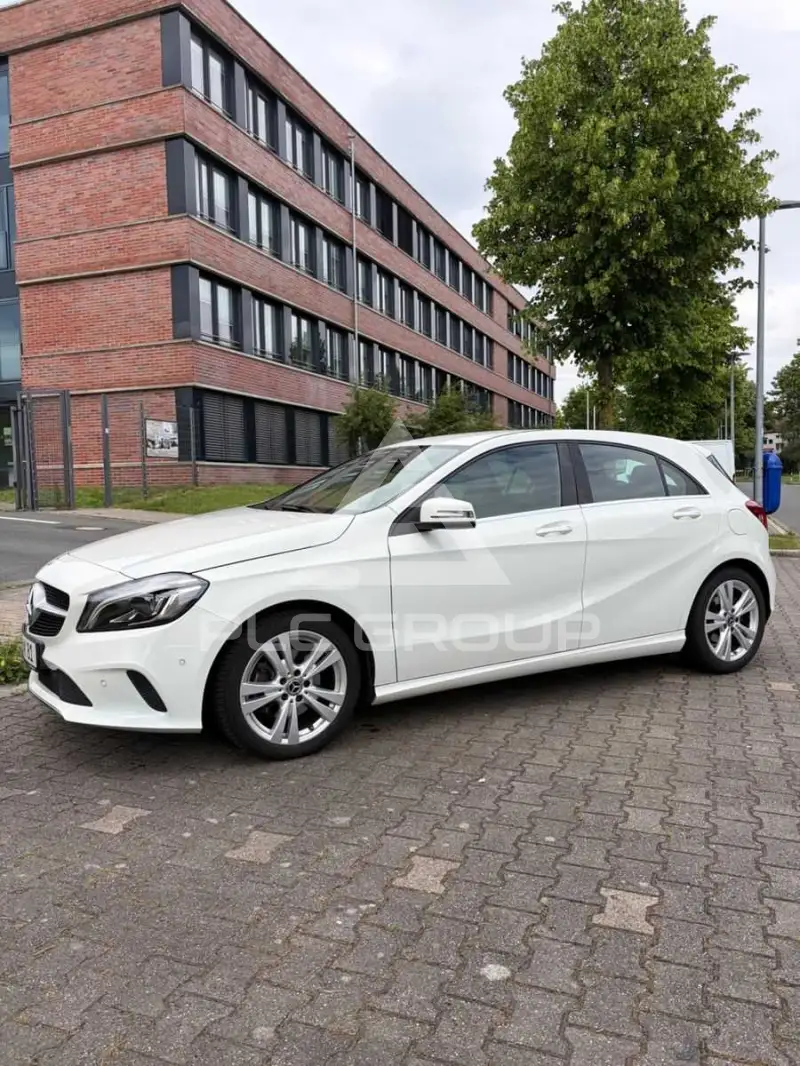2017 Mercedes Benz A 180