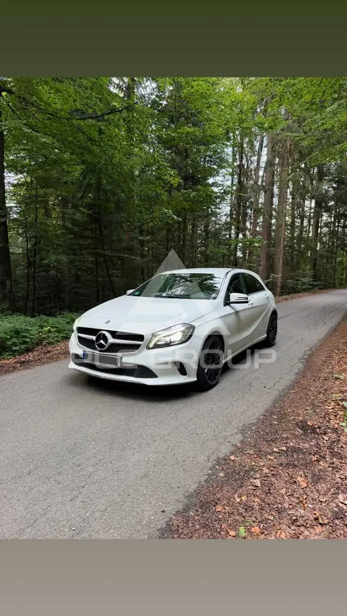 2017 Mercedes Benz A 180