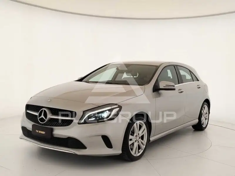 2017 Mercedes Benz A 200