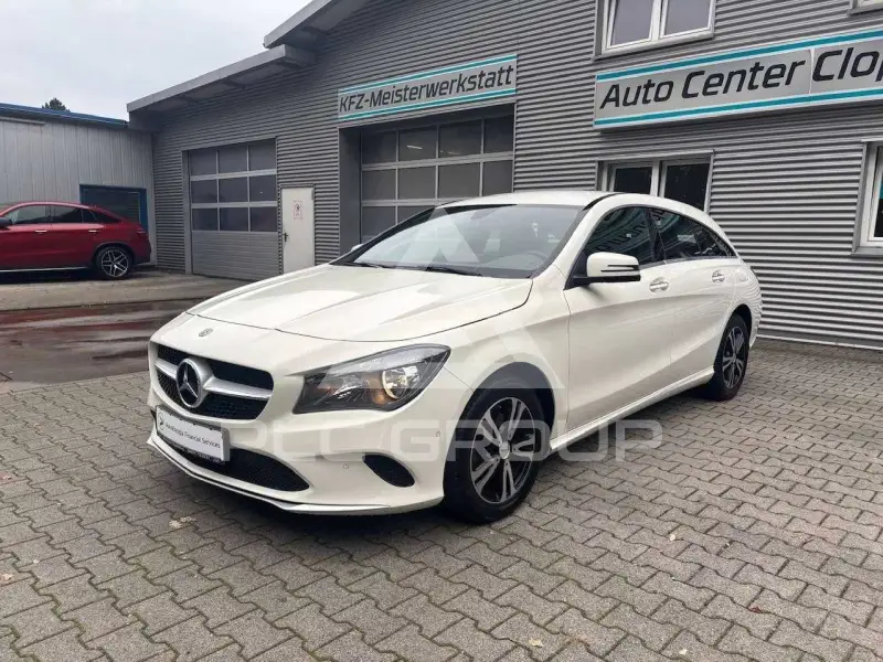 2017 Mercedes Benz CLA 200
