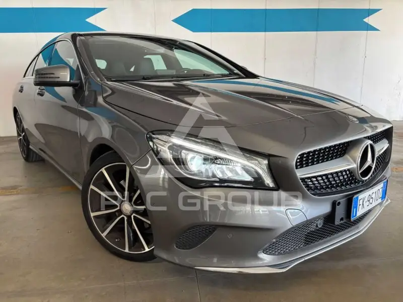 2017 Mercedes Benz CLA 200