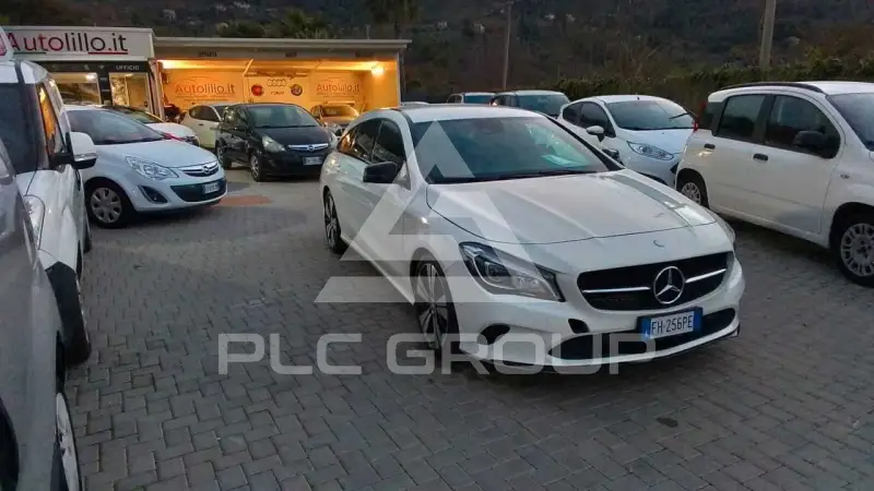 2017 Mercedes Benz CLA 200