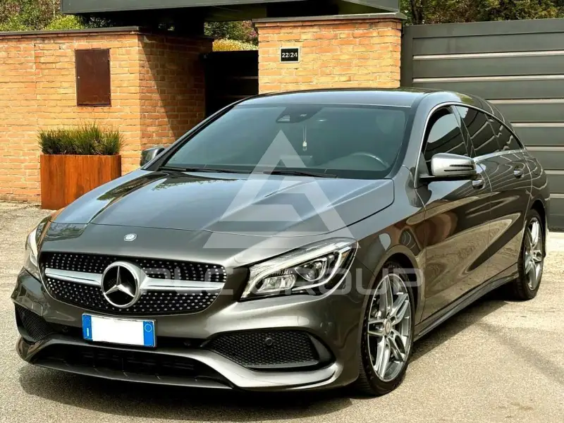 2017 Mercedes Benz CLA 220