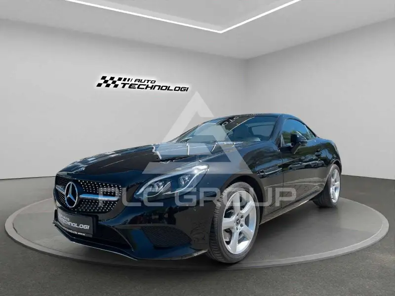 2017 Mercedes Benz SLC 200