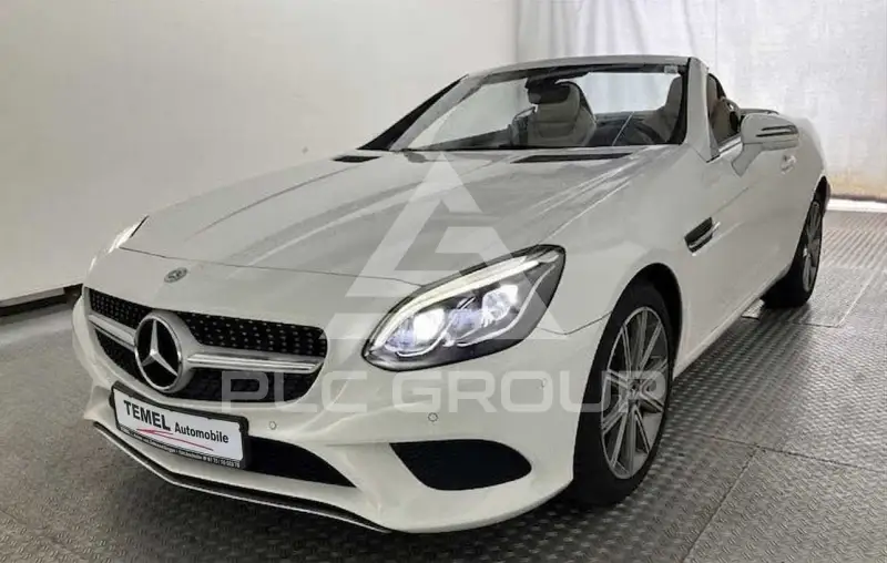 2017 Mercedes Benz SLC 200