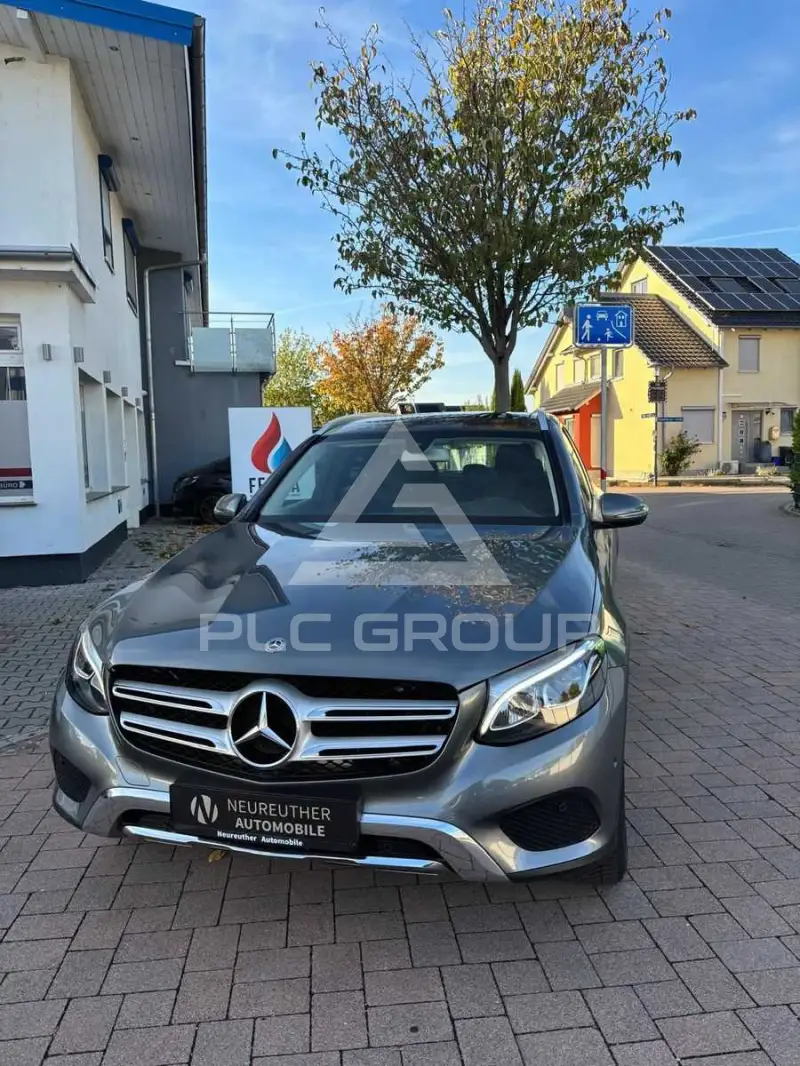 2017 Mercedes Benz GLC 250