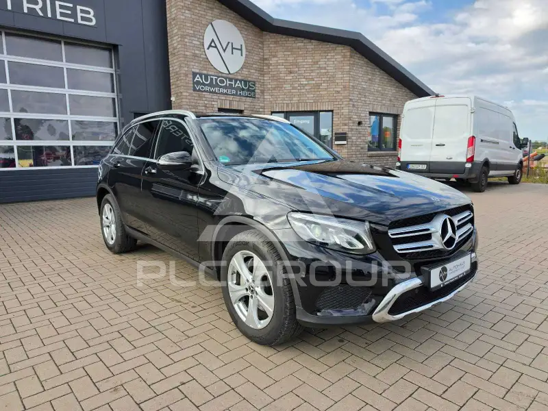 2017 Mercedes Benz GLC 250