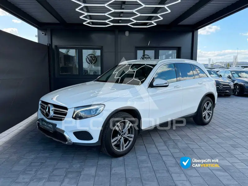 2017 Mercedes Benz GLC 250