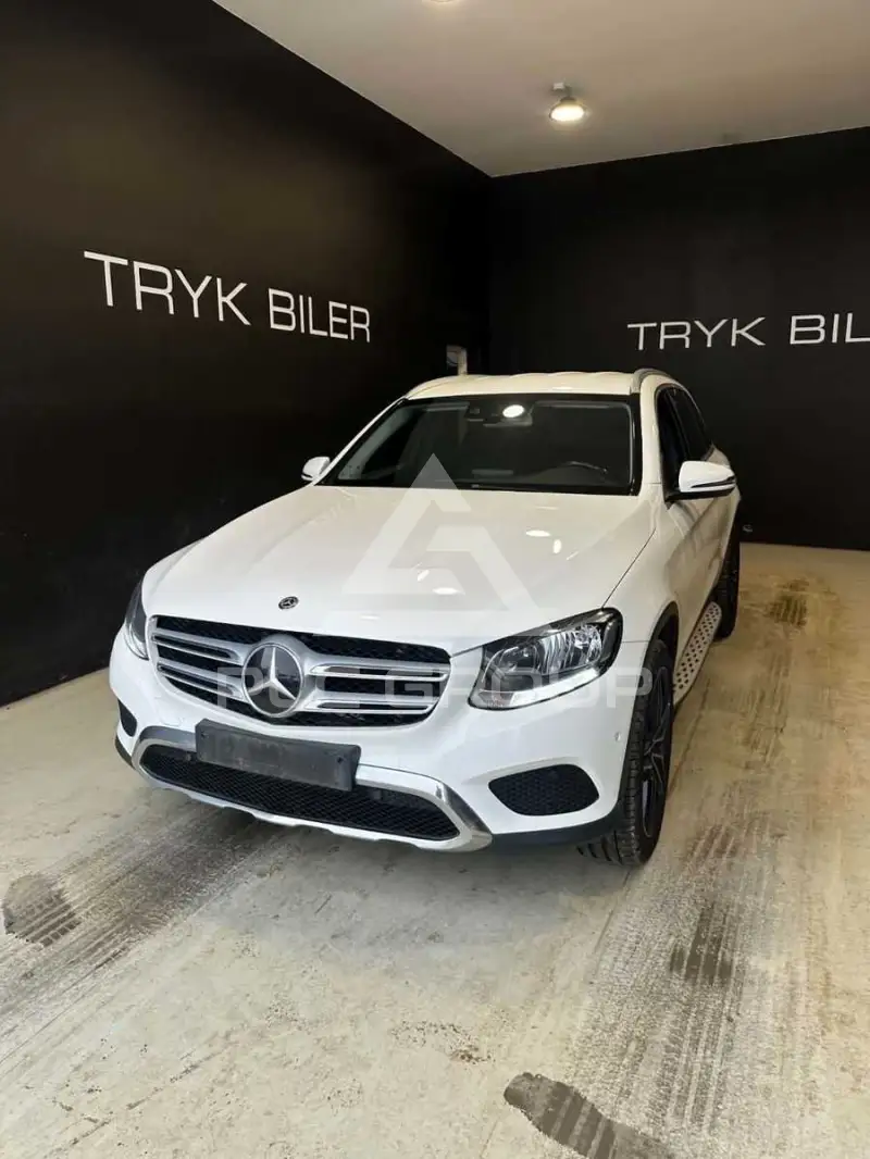 2017 Mercedes Benz GLC 250