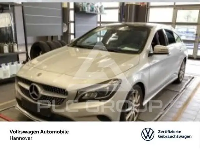2017 Mercedes Benz CLA 200
