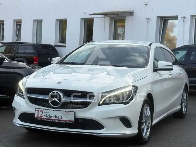 2017 Mercedes Benz CLA 200