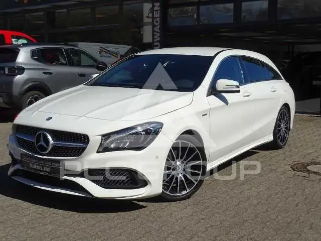 2017 Mercedes Benz CLA 180