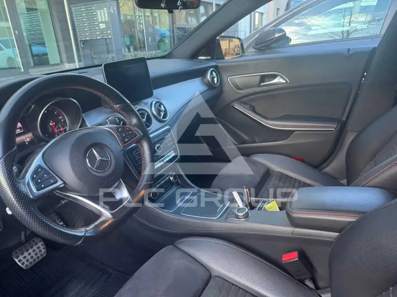 2017 Mercedes Benz CLA 220