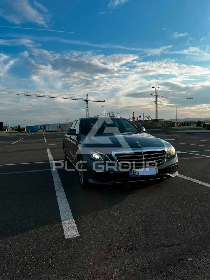2017 Mercedes Benz 220