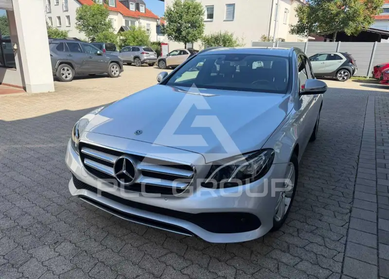 2017 Mercedes Benz 220