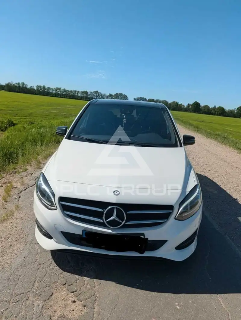 2017 Mercedes Benz 220