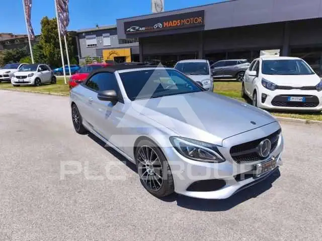 2017 Mercedes Benz C 220